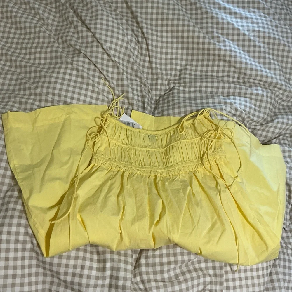 Damson Madder butter yellow cotton midi skirt. Uk size 10, US size 6. - Picture 4 of 5